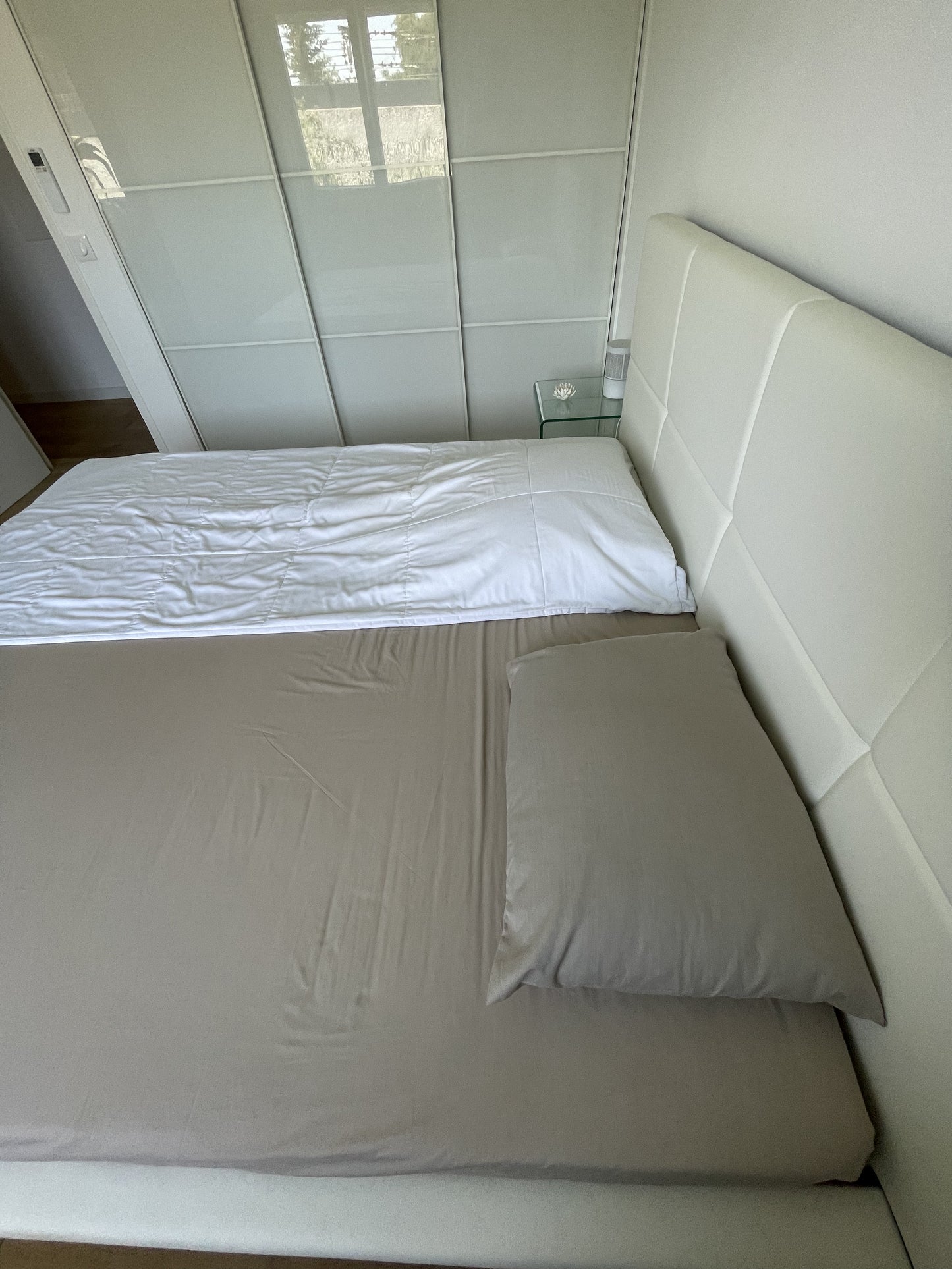 The Shillowcase® - Waterproof pillow & sheet protector